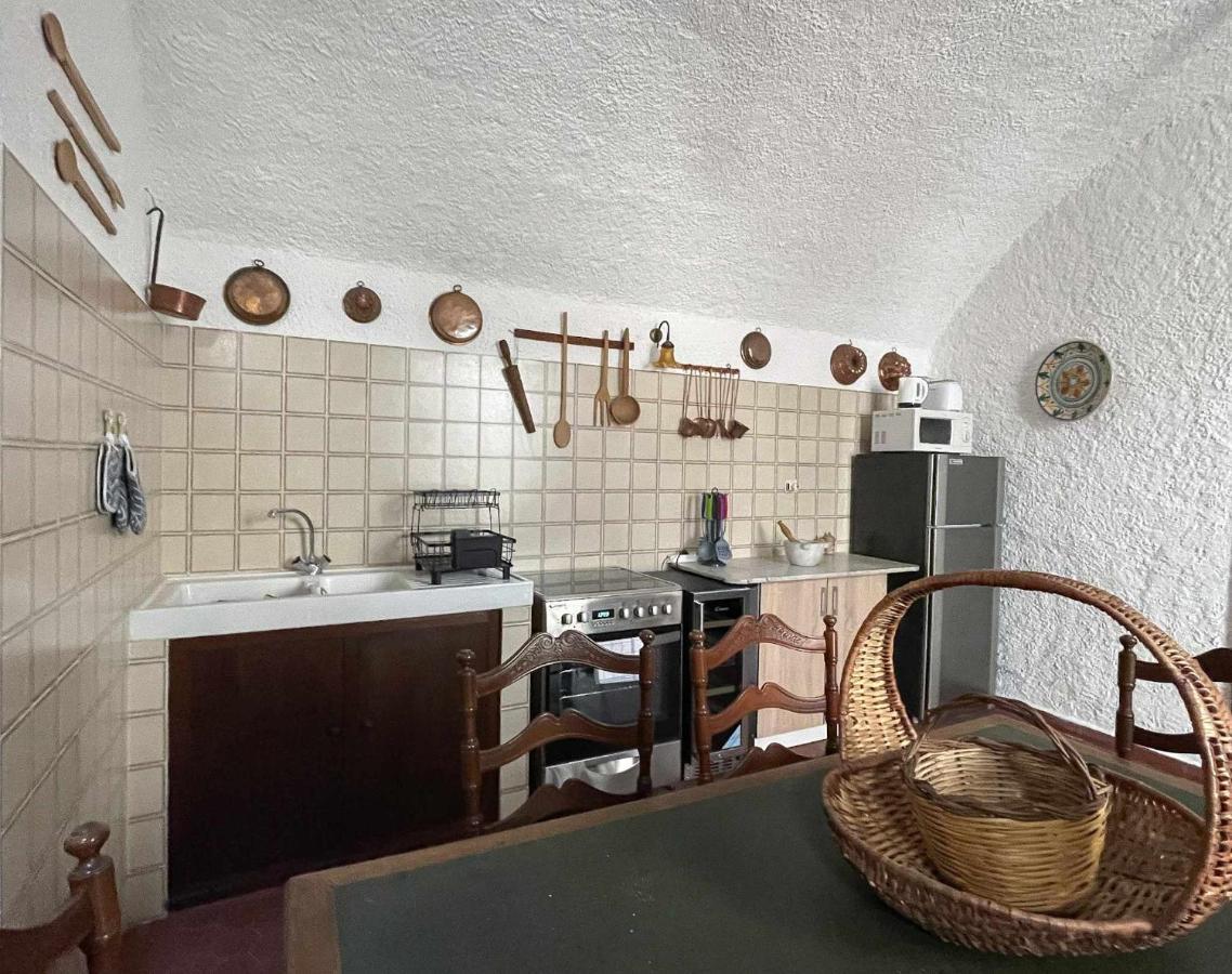 בלאג'יו Il Convento Ancient Apartment With Private Garden מראה חיצוני תמונה