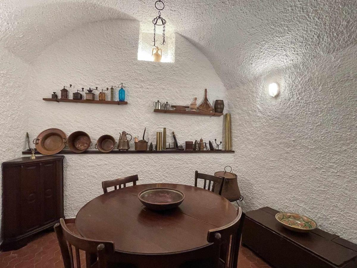 בלאג'יו Il Convento Ancient Apartment With Private Garden מראה חיצוני תמונה
