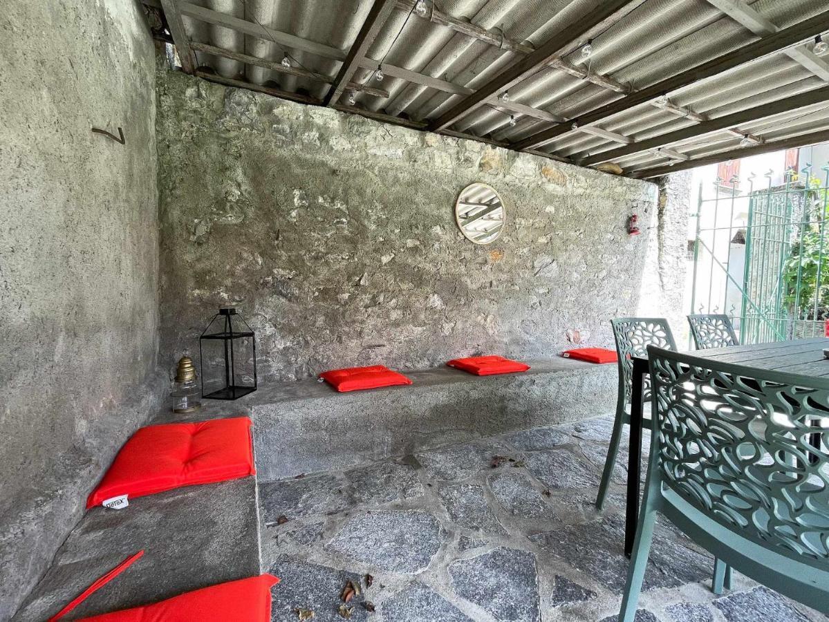 בלאג'יו Il Convento Ancient Apartment With Private Garden מראה חיצוני תמונה
